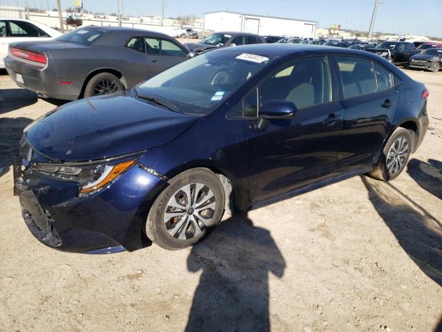 TOYOTA COROLLA LE 2022 with VIN JTDEAMDE5NJ044285 - Photo from auction