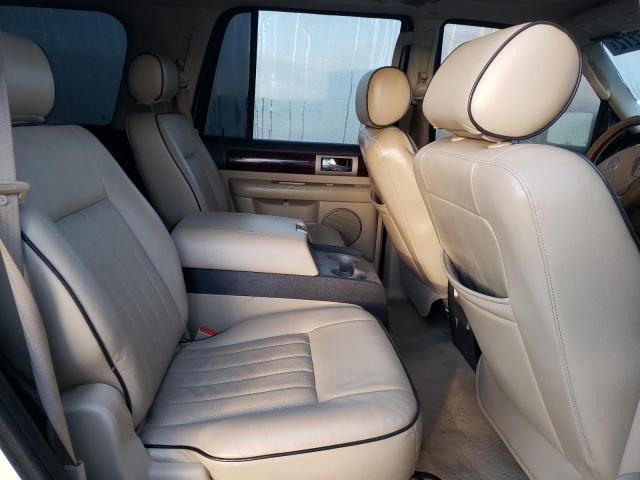 Photo 11 from auction – 2006 LINCOLN NAVIGATOR with VIN 5LMFU27586LJ26389