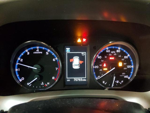 Photo 9 from auction – 2016 TOYOTA RAV4 XLE with VIN 2T3RFREV2GW445912
