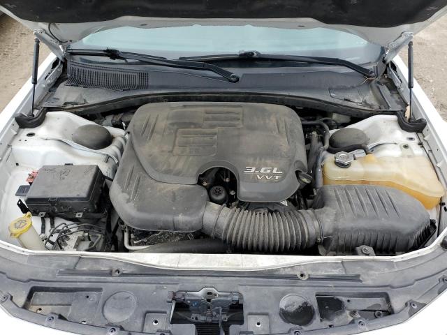 Photo 11 from auction – 2016 CHRYSLER 300C with VIN 2C3CCAEG0GH219647