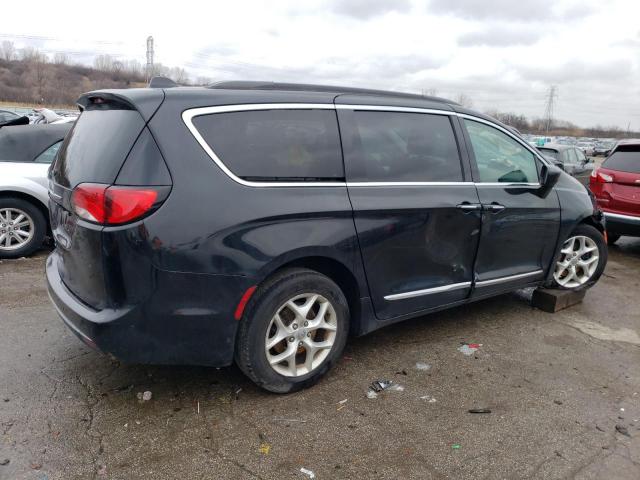 Photo 3 from auction – 2017 CHRYSLER PACIFICA T with VIN 2C4RC1BG0HR831367