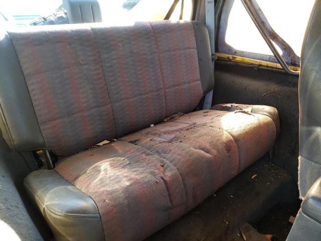 Photo 10 from auction – 2000 JEEP WRANGLER / with VIN 1J4FA49S8YP755591