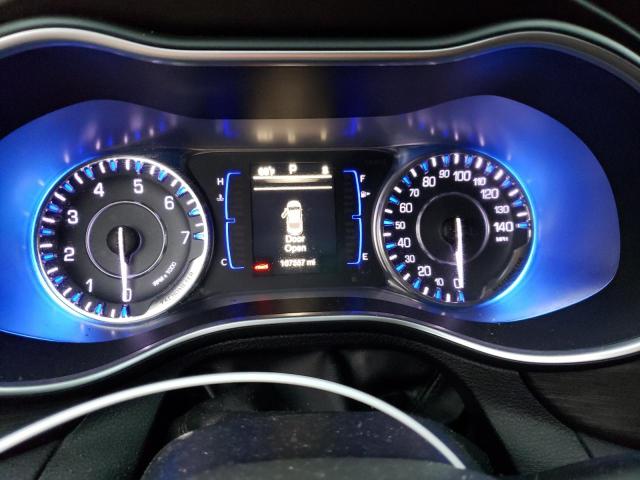 Photo 9 from auction – 2016 CHRYSLER 200 LIMITE with VIN 1C3CCCAB7GN167186