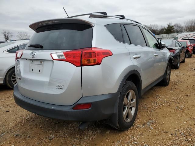 Photo 3 from auction – 2015 TOYOTA RAV4 XLE with VIN JTMRFREVXFD118833