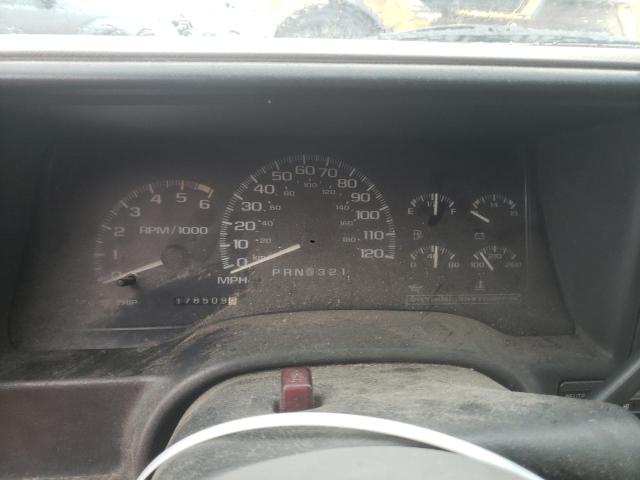 Photo 9 from auction – 2000 GMC YUKON DENA with VIN 1GKEK13R1YR134642