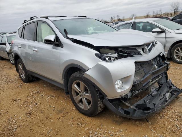Photo 4 from auction – 2015 TOYOTA RAV4 XLE with VIN JTMRFREVXFD118833