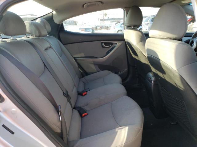Photo 10 from auction – 2012 HYUNDAI ELANTRA GL with VIN 5NPDH4AE7CH117013