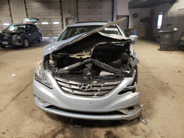 Photo 5 from auction – 2013 HYUNDAI SONATA SE with VIN 5NPEC4AB4DH534468