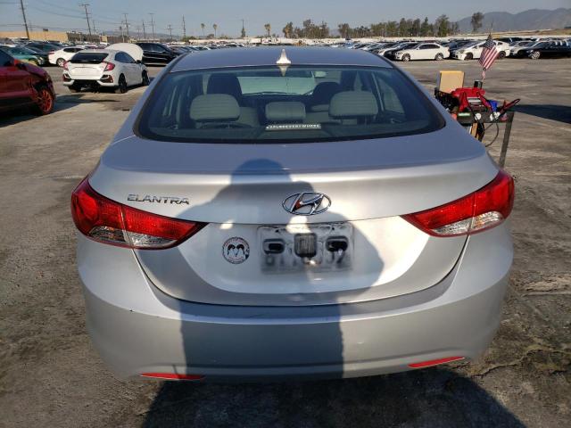 Photo 6 from auction – 2012 HYUNDAI ELANTRA GL with VIN 5NPDH4AE7CH117013