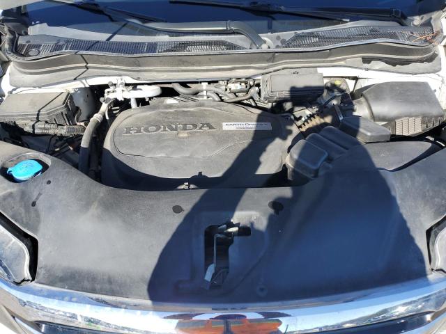 Photo 12 from auction – 2018 HONDA PILOT ELIT with VIN 5FNYF6H05JB056009