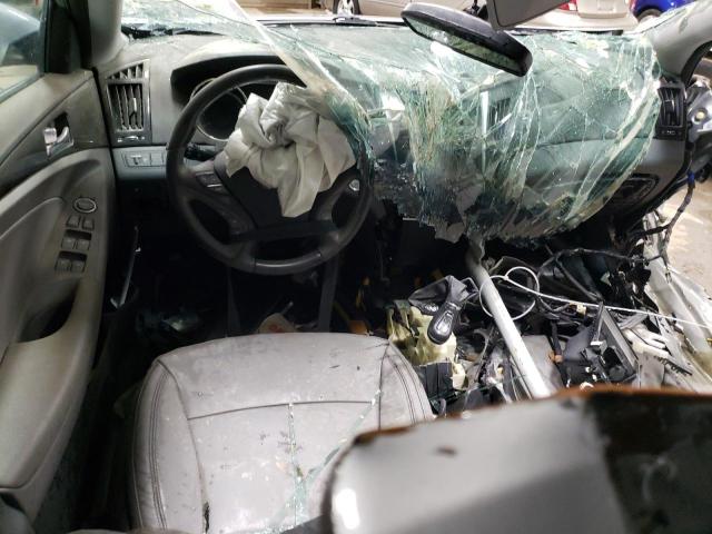 Photo 8 from auction – 2011 HYUNDAI SONATA SE with VIN 5NPEC4AC2BH011620