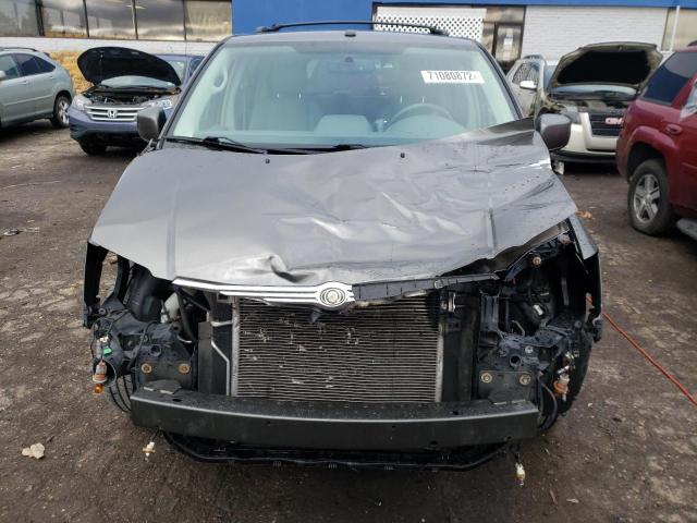 Photo 5 from auction – 2010 CHRYSLER TOWN & COU with VIN 2A4RR5DX8AR241789