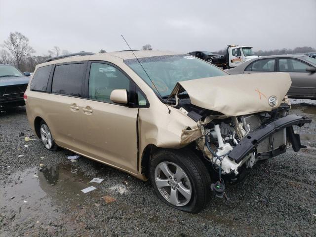 Photo 4 from auction – 2012 TOYOTA SIENNA LE with VIN 5TDKK3DCXCS231899