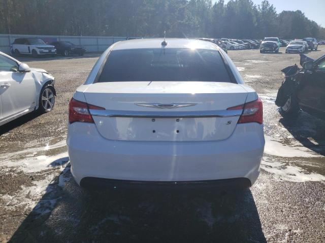 Photo 6 from auction – 2014 CHRYSLER 200 TOURIN with VIN 1C3CCBBB4EN172187