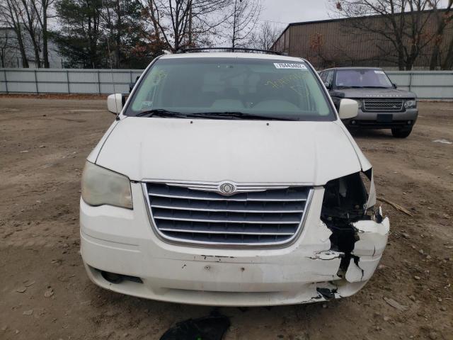 Photo 5 from auction – 2008 CHRYSLER TOWN & COU with VIN 2A8HR54P38R716656