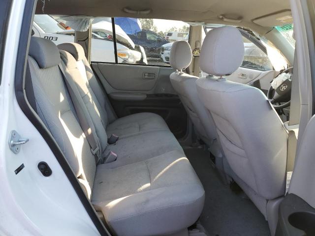 Photo 11 from auction – 2005 TOYOTA HIGHLANDER with VIN JTEGP21A150077153