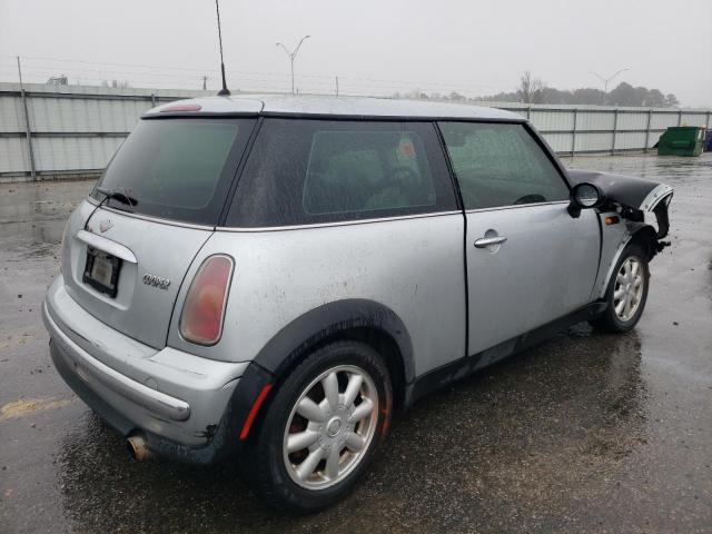 Photo 3 from auction – 2004 MINI COOPER with VIN WMWRC33454TJ57670