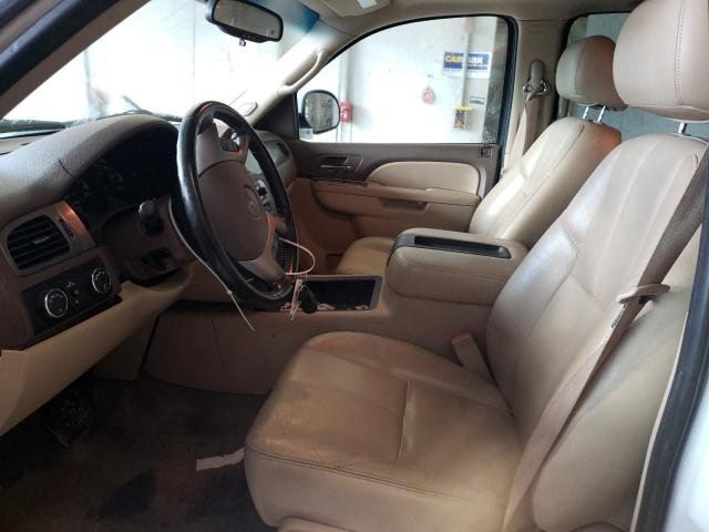 Photo 7 from auction – 2010 CHEVROLET AVALANCHE with VIN 3GNVKFE00AG290689