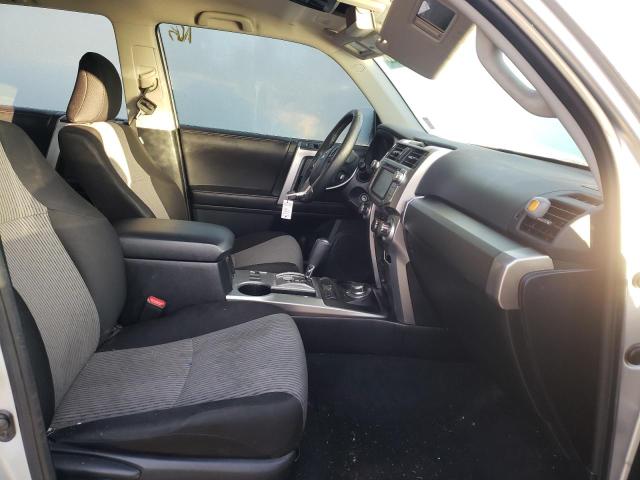 Photo 5 from auction – 2016 TOYOTA 4RUNNER SR with VIN JTEBU5JR7G5386206