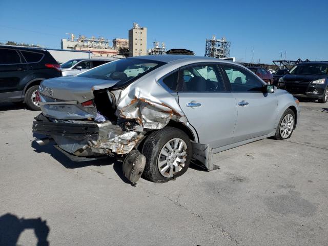Photo 3 from auction – 2017 NISSAN ALTIMA 2.5 with VIN 1N4AL3AP2HN352445