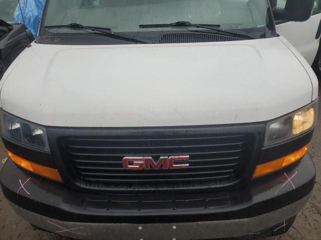 Photo 12 from auction – 2019 GMC SAVANA with VIN 1GTW7BFG3K1363945