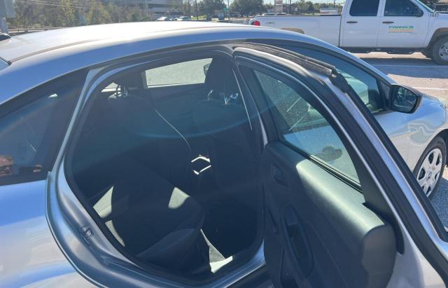 Photo 6 from auction – 2013 FORD FOCUS S with VIN 1FADP3E21DL362129