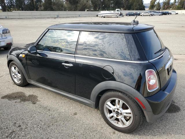 Photo 2 from auction – 2011 MINI COOPER with VIN WMWSU3C56BT099153