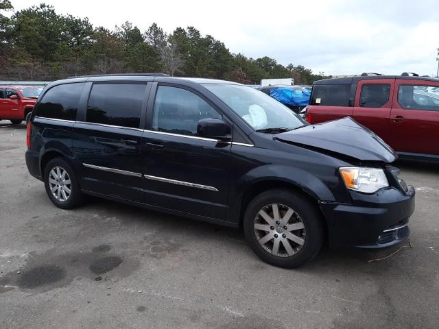Photo 4 from auction – 2016 CHRYSLER TOWN & COU with VIN 2C4RC1BG3GR110751
