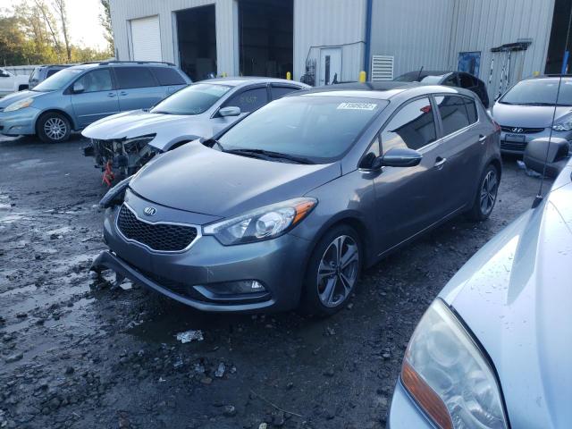 KIA FORTE EX 2016 with VIN KNAFX5A84G5592911 - Photo from auction