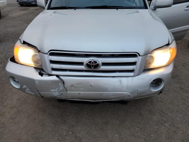 Photo 12 from auction – 2004 TOYOTA HIGHLANDER with VIN JTEDP21AX40011055