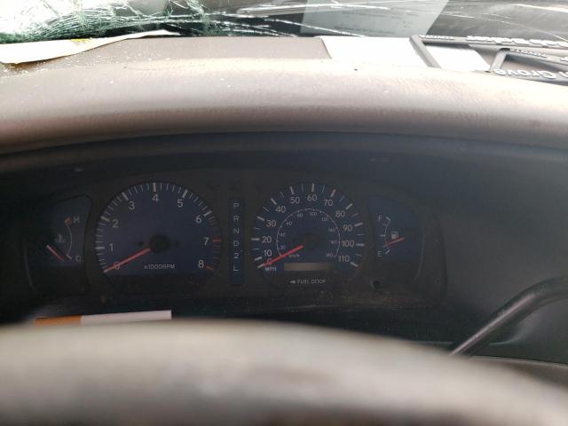 Photo 9 from auction – 2002 TOYOTA SIENNA LE with VIN 4T3ZF13C32U468997