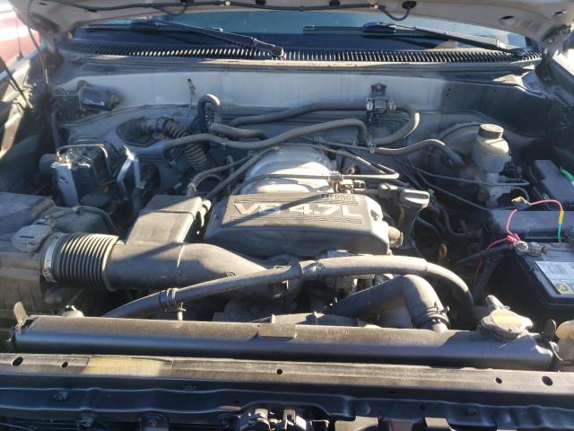 Photo 12 from auction – 2001 TOYOTA SEQOUIA with VIN 5TDZT34A31S026769