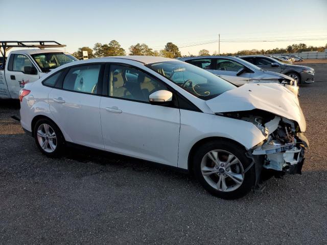 Photo 4 from auction – 2014 FORD FOCUS SE with VIN 1FADP3F28EL174465