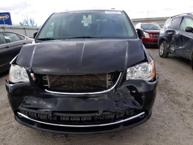 Photo 5 from auction – 2015 CHRYSLER TOWN & COU with VIN 2C4RC1BG8FR715413