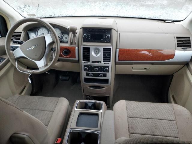 Photo 8 from auction – 2009 CHRYSLER TOWN & COU with VIN 2A8HR54169R624955