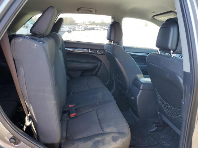 Photo 11 from auction – 2011 KIA SORENTO BA with VIN 5XYKTDA24BG069889