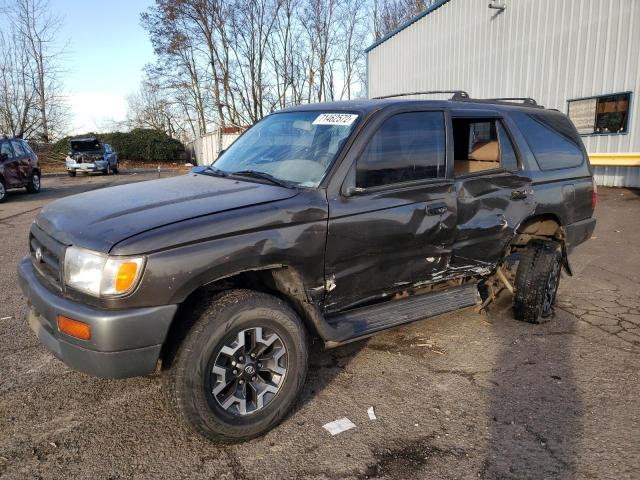 TOYOTA 4RUNNER SR 1997 with VIN JT3HM84RXV0023067 - Photo from auction