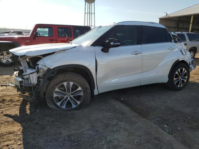 TOYOTA HIGHLANDER 2021 with VIN 5TDHZRBH5MS073142 - Photo from auction