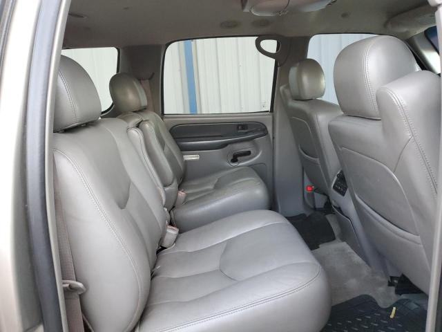 Photo 10 from auction – 2003 CHEVROLET SUBURBAN K with VIN 3GNFK16Z13G290787