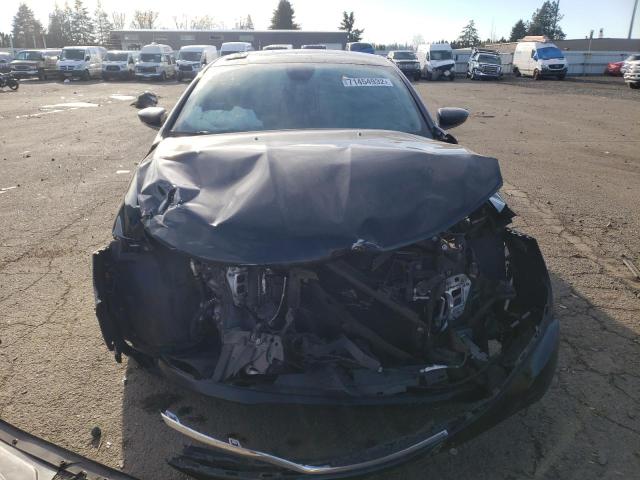 Photo 5 from auction – 2015 CHRYSLER 200 LIMITE with VIN 1C3CCCAB0FN679869