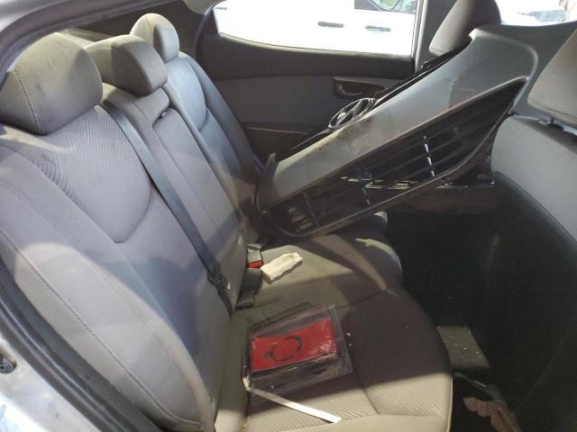 Photo 10 from auction – 2012 HYUNDAI ELANTRA GL with VIN 5NPDH4AEXCH141094