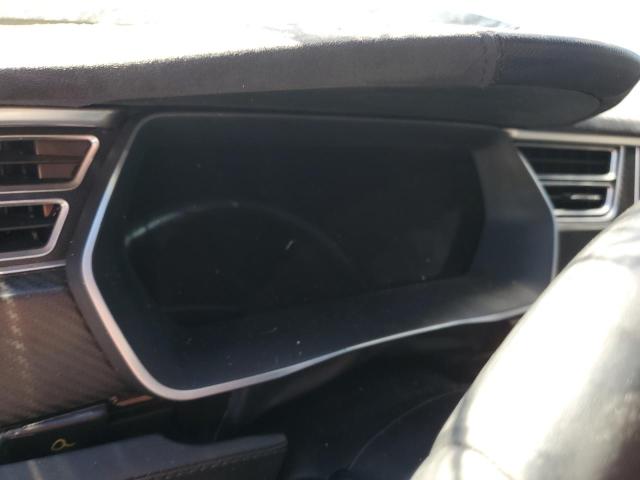 Photo 9 from auction – 2015 TESLA MODEL S 85 with VIN 5YJSA1H11FFP72591