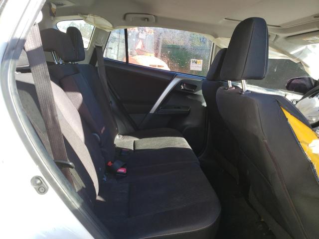 Photo 11 from auction – 2015 TOYOTA RAV4 XLE with VIN JTMRFREV9FJ019101