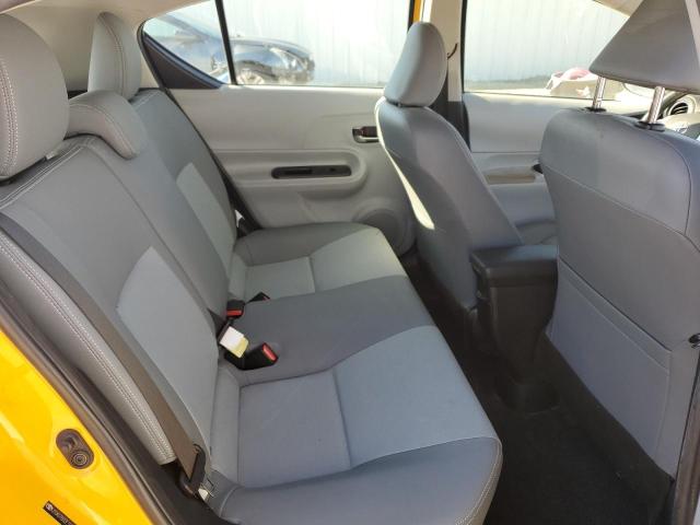 Photo 10 from auction – 2014 TOYOTA PRIUS C with VIN JTDKDTB32E1075774