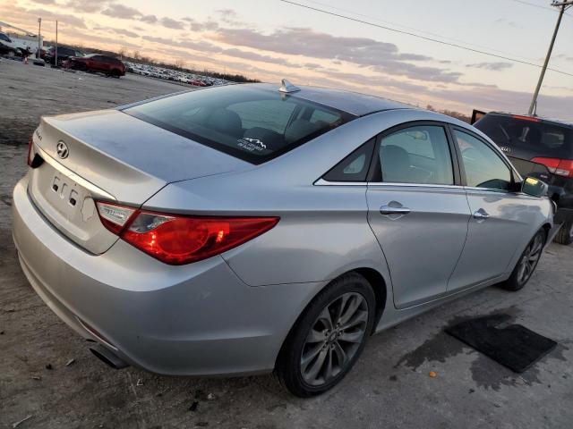 Photo 3 from auction – 2011 HYUNDAI SONATA SE with VIN 5NPEC4AC7BH063793