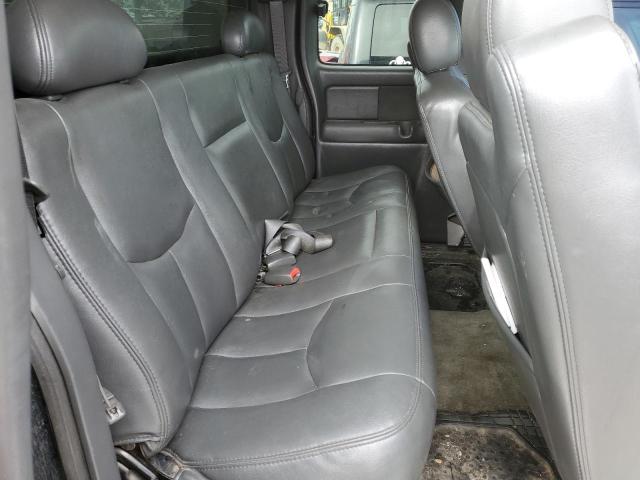 Photo 10 from auction – 2004 CHEVROLET SILVERADO with VIN 2GCEK19N441184275