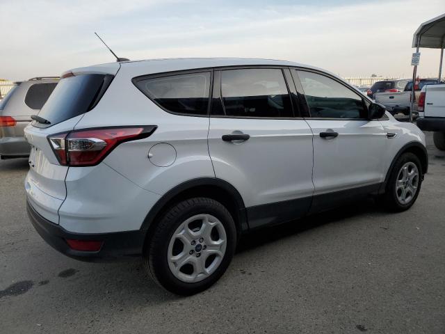 Photo 3 from auction – 2017 FORD ESCAPE S with VIN 1FMCU0F75HUC51568