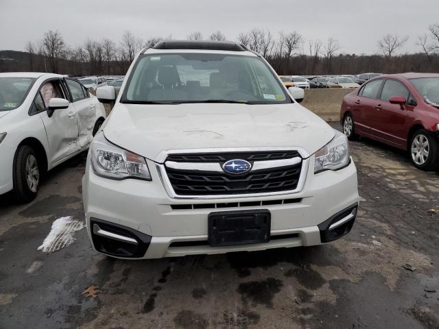 Photo 5 from auction – 2017 SUBARU FORESTER 2 with VIN JF2SJAECXHH592245