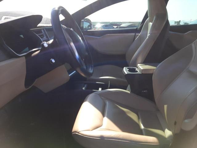 Photo 7 from auction – 2015 TESLA MODEL S with VIN 5YJSA1E29FF118676