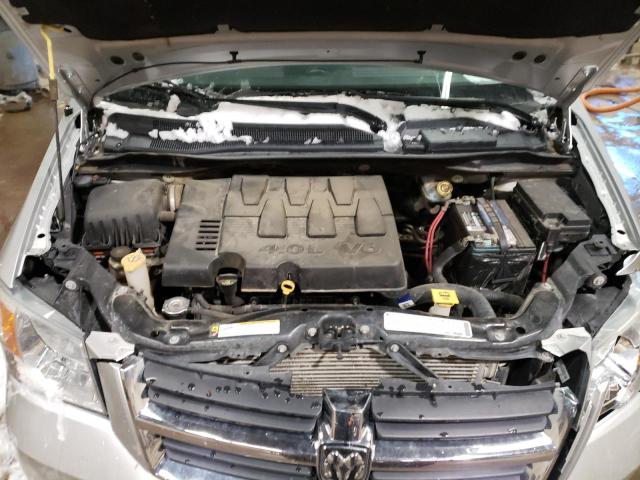 Photo 12 from auction – 2010 DODGE GRAND CARA with VIN 2D4RN5DX5AR124773